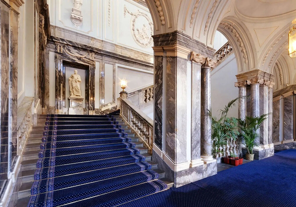 Мраморный дворец