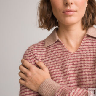 Пуловер с воротником поло из объемного трикотажа  XXL розовый