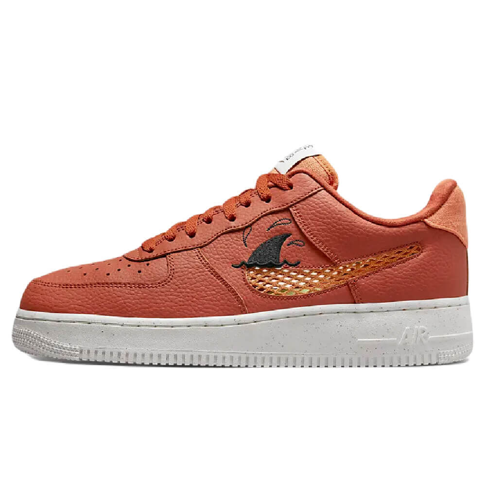 Кеды Nike Air Force 1 07 LV8 Next Nature, белый/темно-красный DM0117-800 фото 1