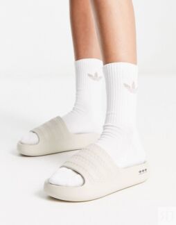 Овсяные шлепанцы adidas Originals Adilette Ayoon